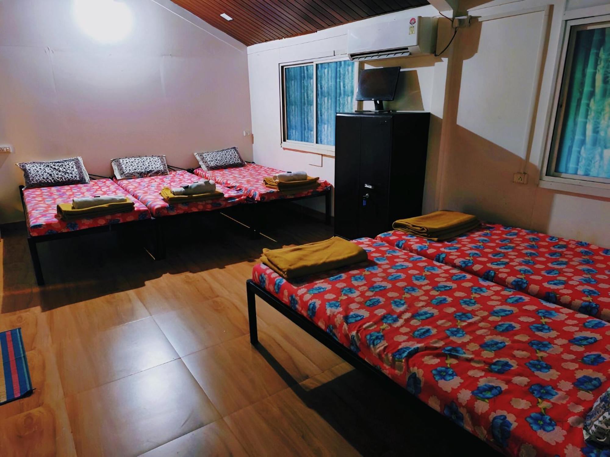 Forrest Homestay Villa Bhor Ngoại thất bức ảnh